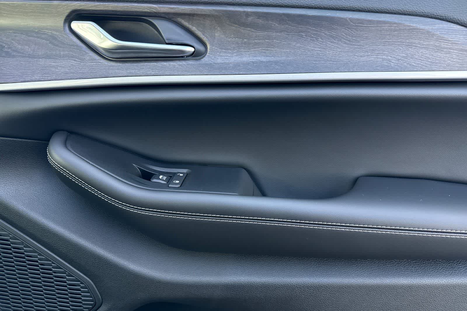 Thumbnail: 2026 Jeep Grand Cherokee - 19