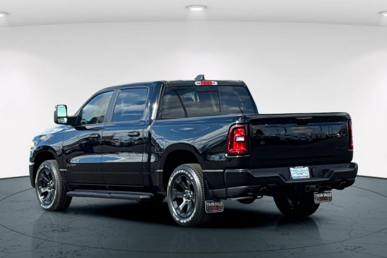 Thumbnail: 2026 RAM 1500 - 8