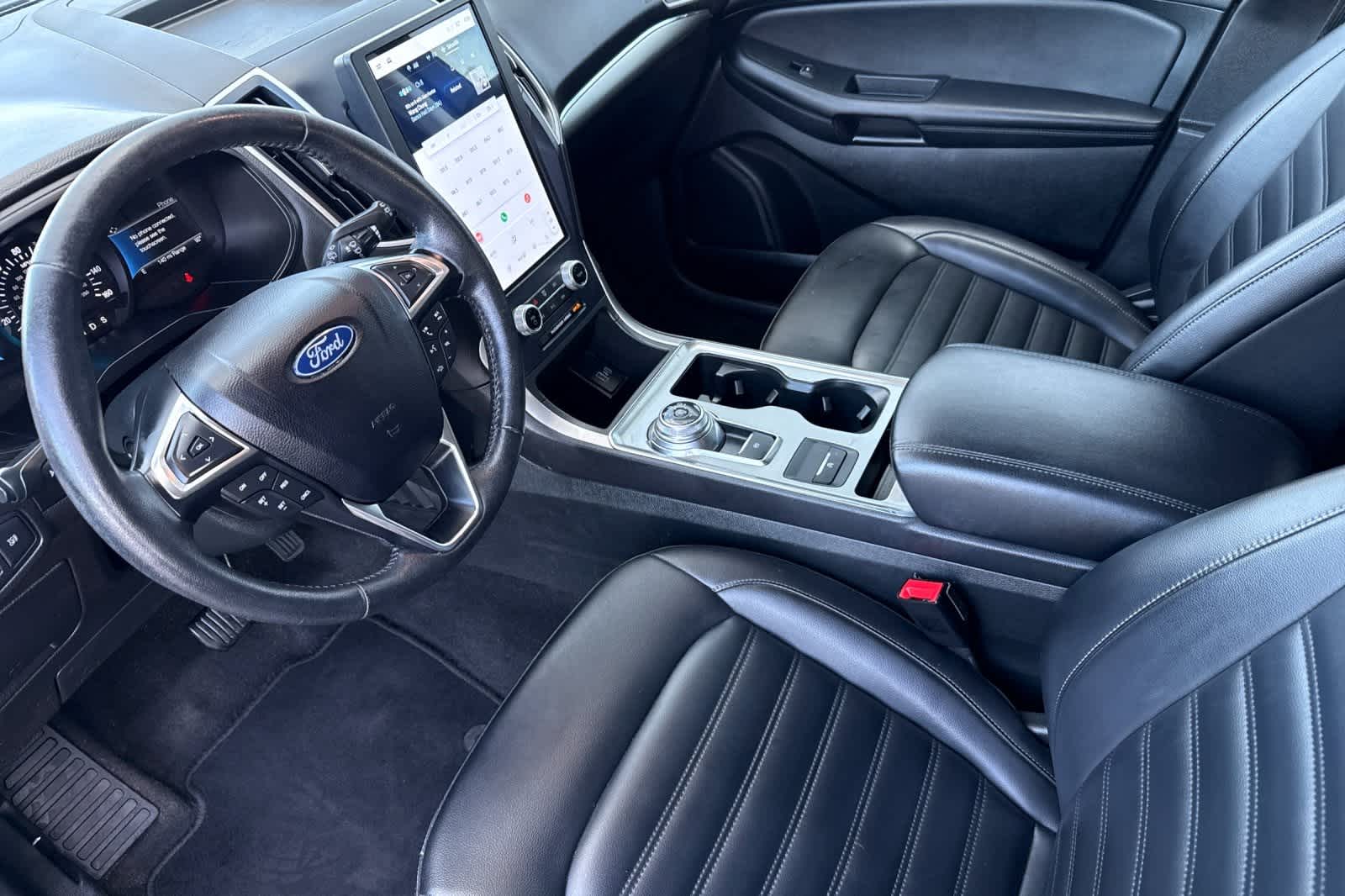 Thumbnail: 2022 Ford Edge - 11