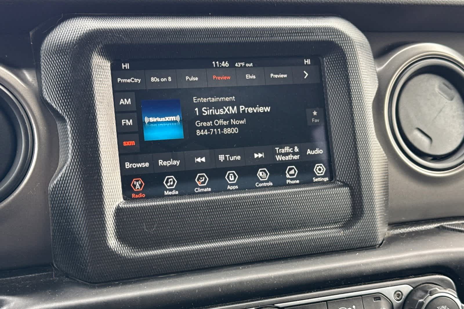 Thumbnail: 2022 Jeep Wrangler - 20