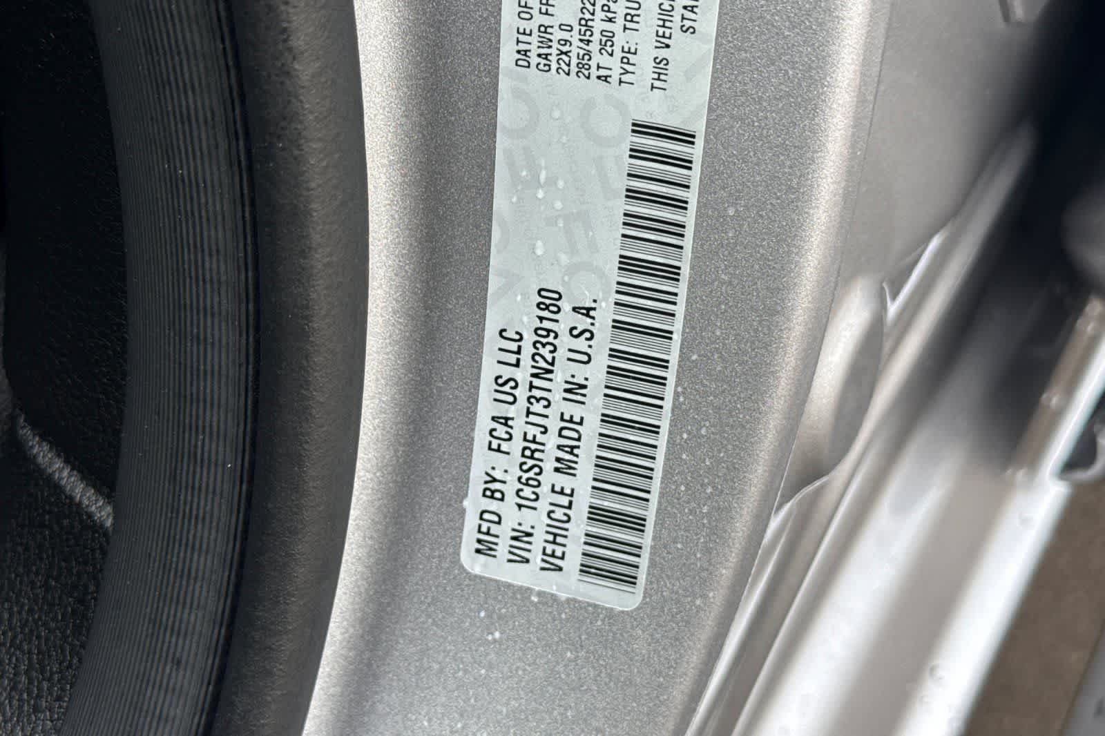 Thumbnail: 2026 RAM 1500 - 32