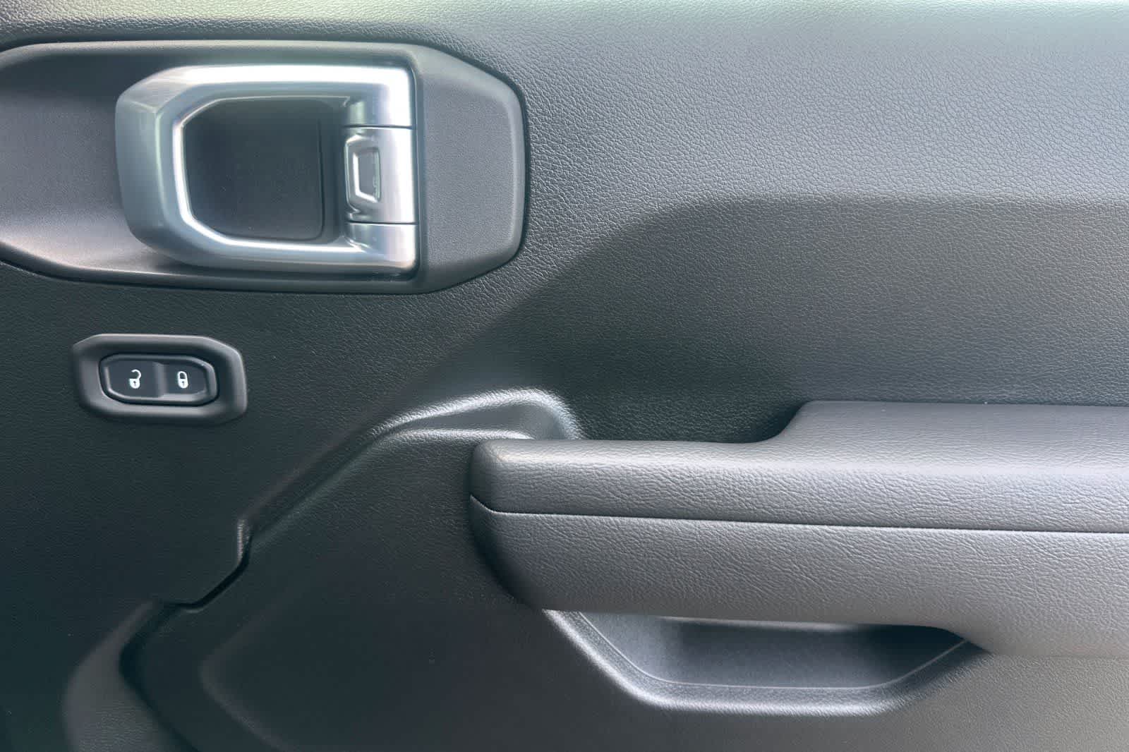 Thumbnail: 2026 Jeep Wrangler - 19