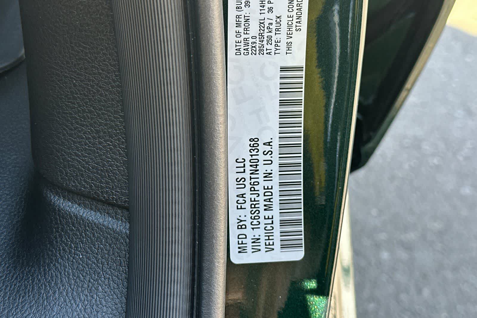 Thumbnail: 2026 RAM 1500 - 33