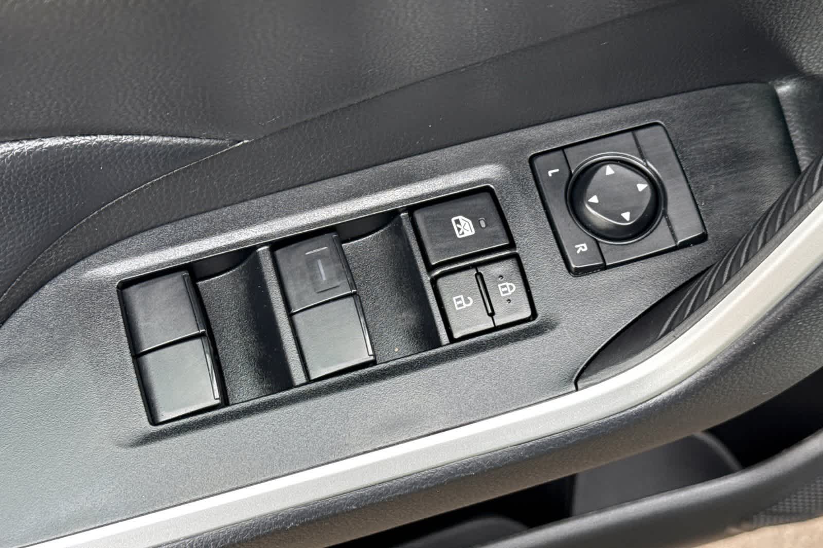 Thumbnail: 2024 Toyota RAV4 - 13