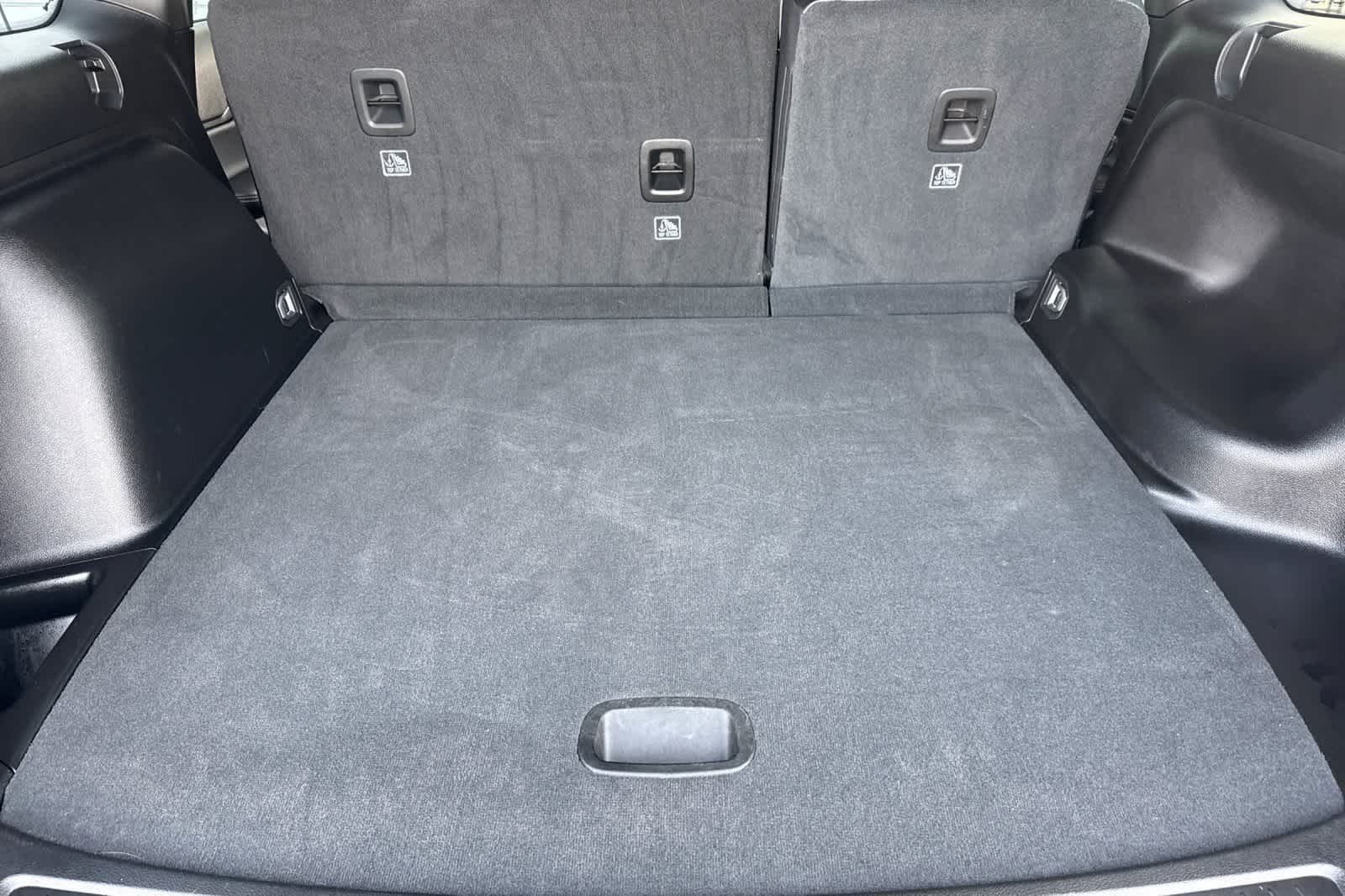 Thumbnail: 2023 Jeep Grand Cherokee - 16