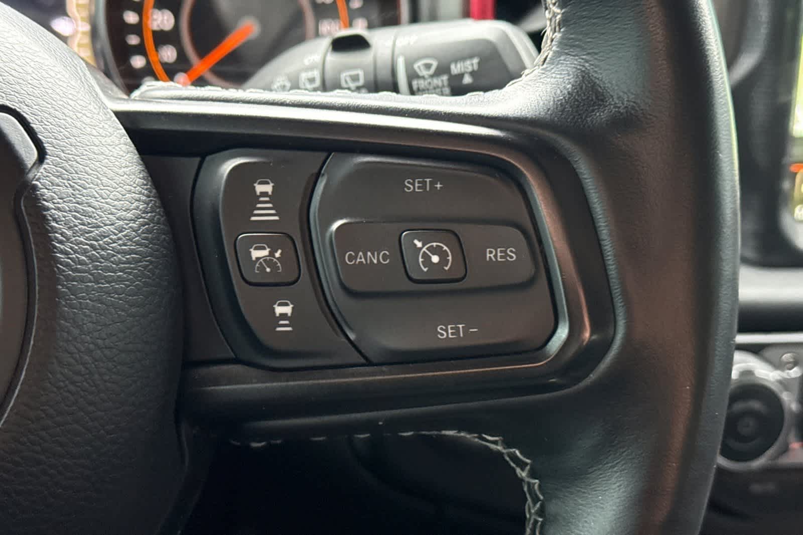 Thumbnail: 2021 Jeep Wrangler - 27