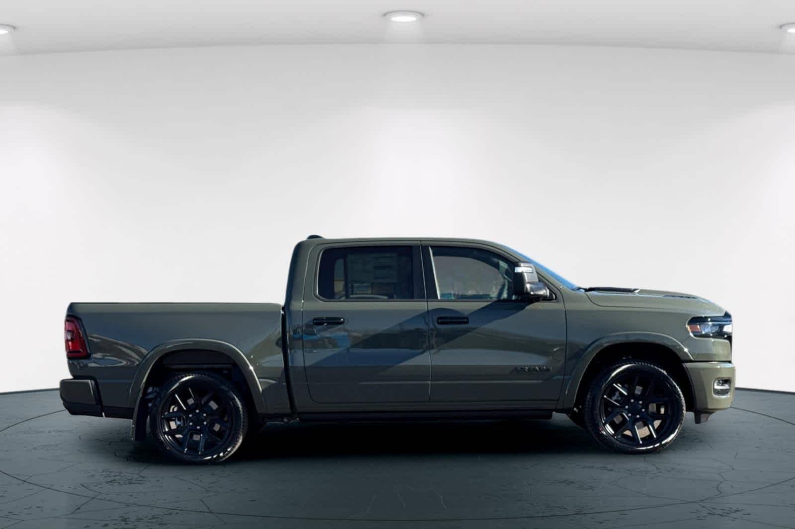 Thumbnail: 2026 RAM 1500 - 6