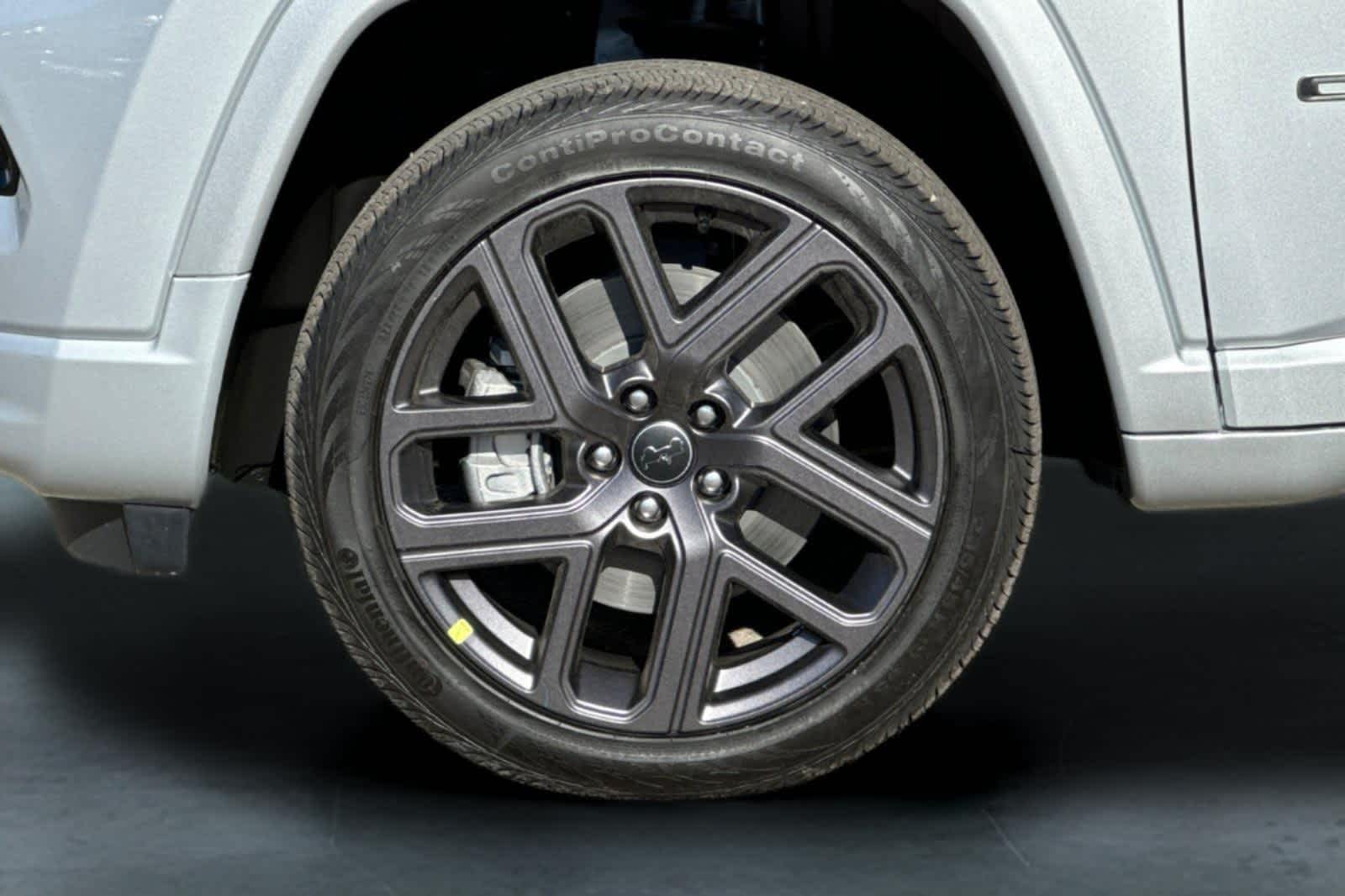 Thumbnail: 2025 Jeep Compass - 31