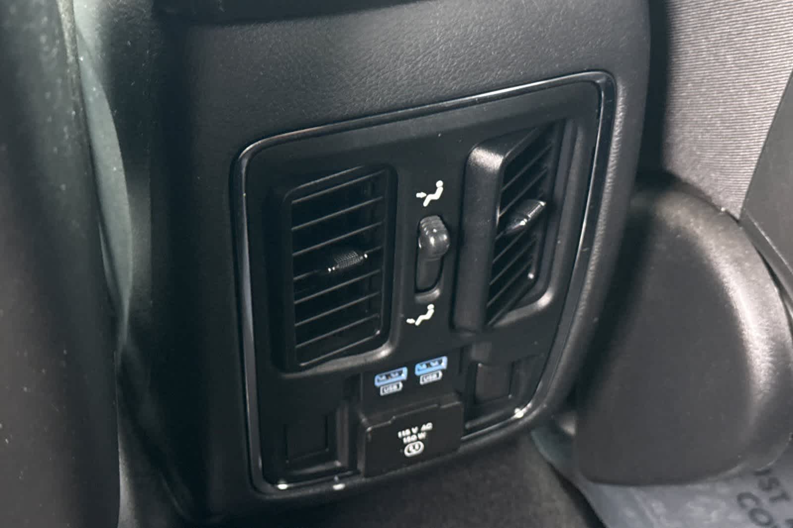 Thumbnail: 2019 Jeep Grand Cherokee - 15