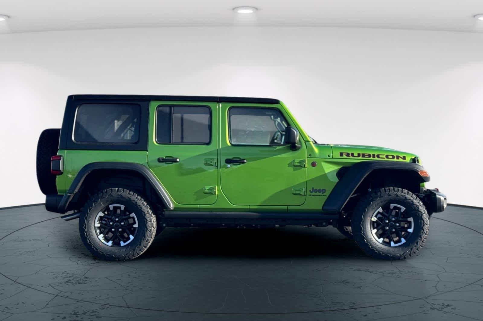 Thumbnail: 2025 Jeep Wrangler - 6