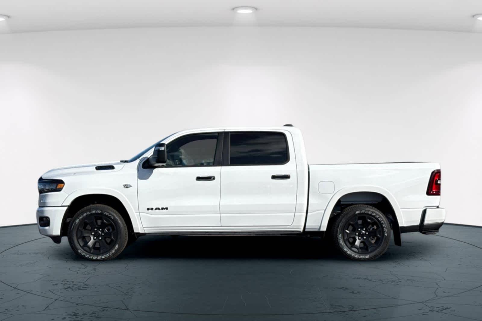 Thumbnail: 2026 RAM 1500 - 9