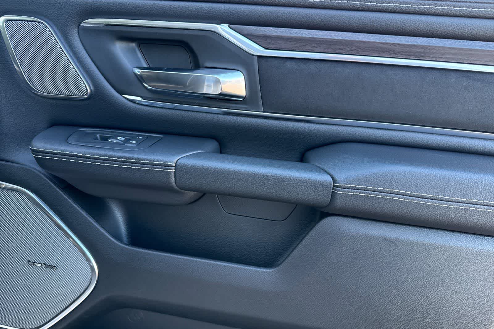 Thumbnail: 2026 RAM 1500 - 18