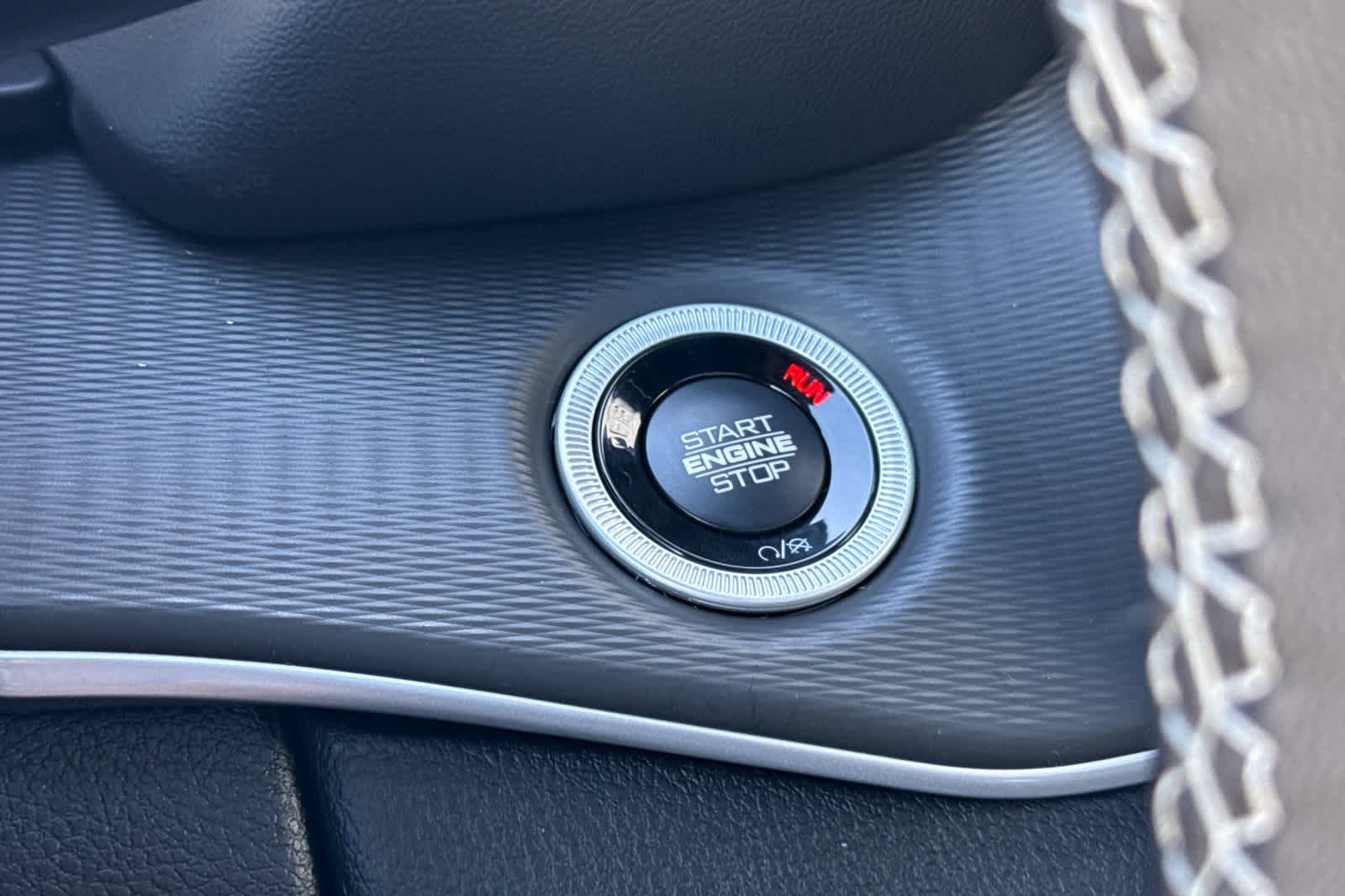 Thumbnail: 2025 Jeep Grand Cherokee - 24