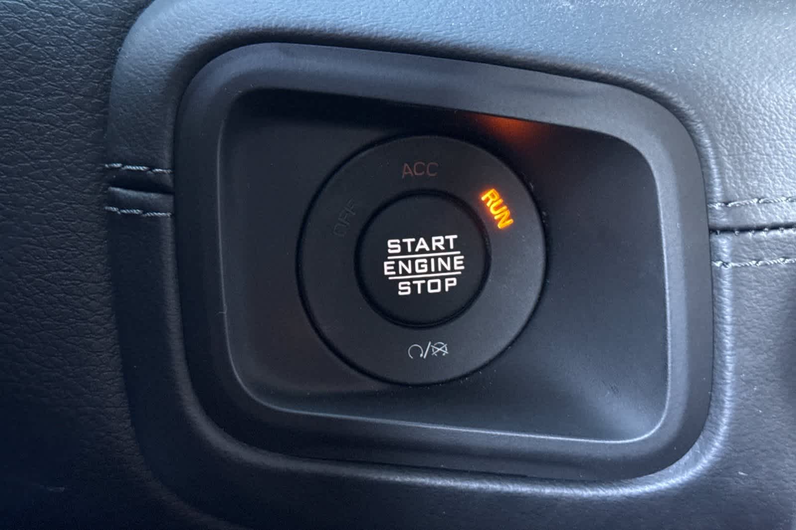 Thumbnail: 2026 Jeep Wrangler - 25