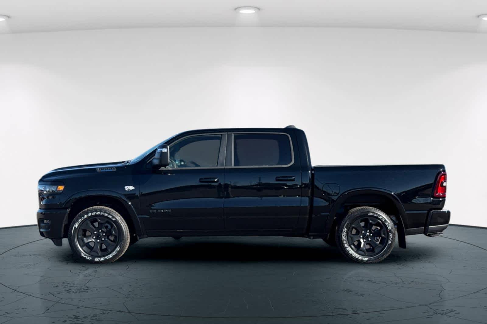 Thumbnail: 2026 RAM 1500 - 9
