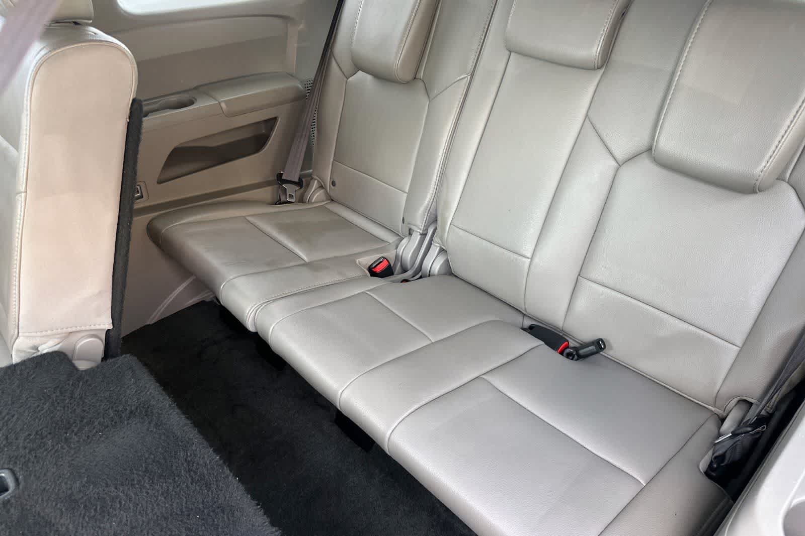 Thumbnail: 2015 Honda Pilot - 17