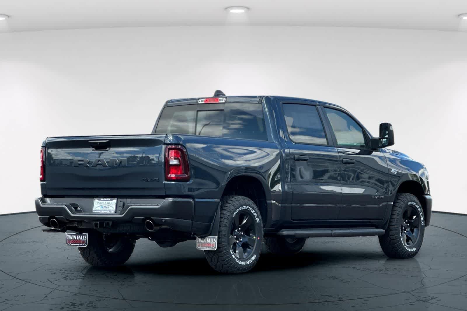 Thumbnail: 2026 RAM 1500 - 2