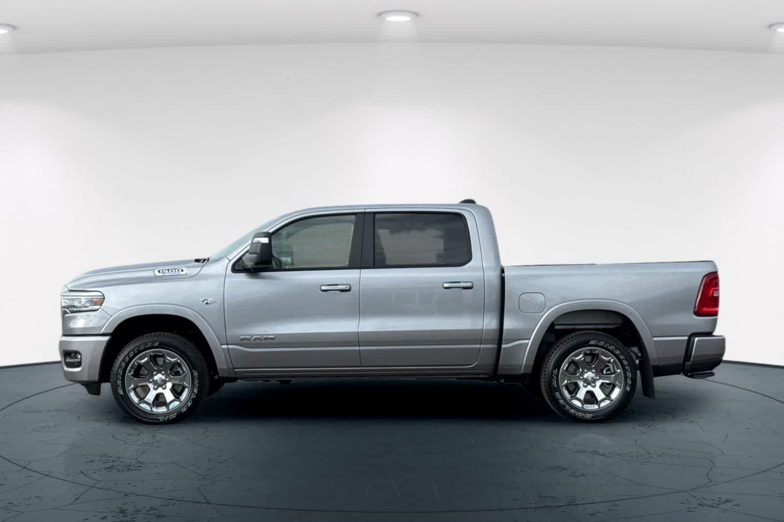 Thumbnail: 2026 RAM 1500 - 9