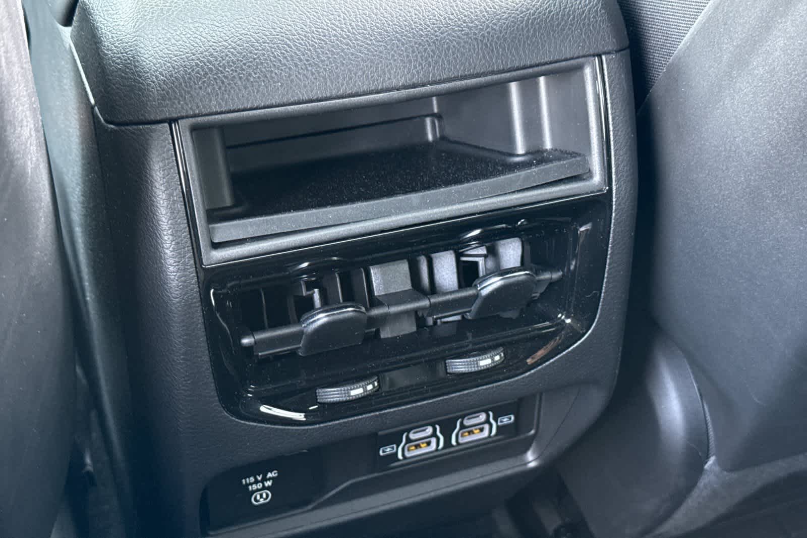 Thumbnail: 2023 Jeep Grand Cherokee - 15