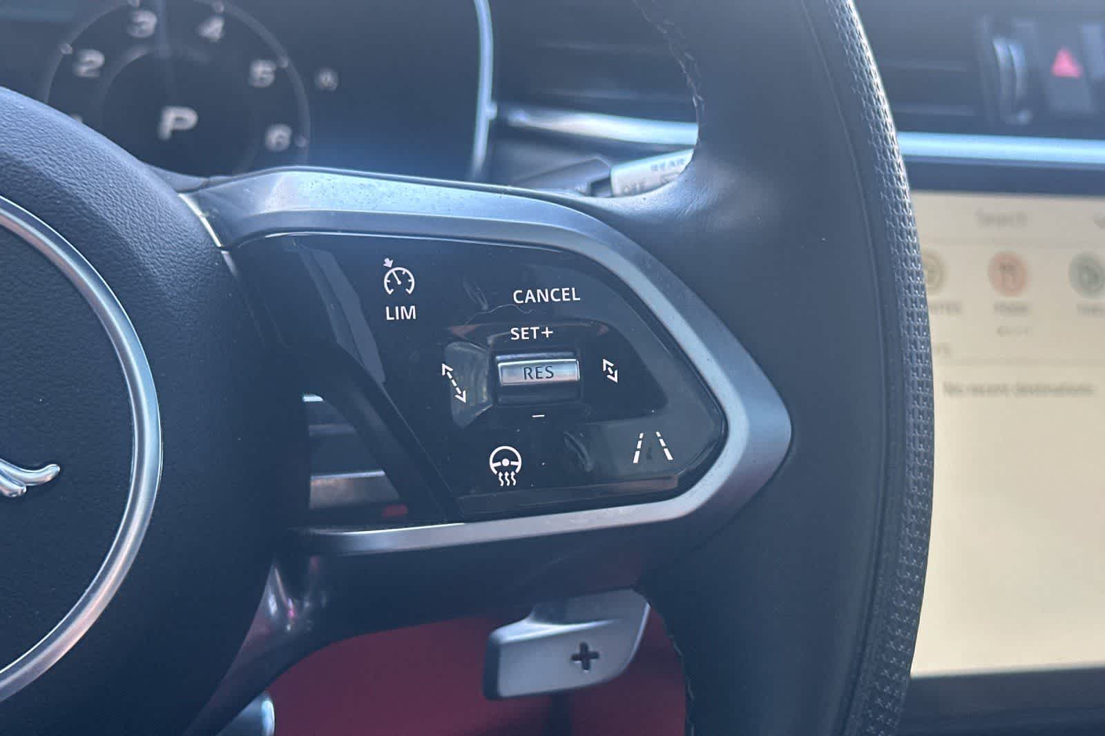 Thumbnail: 2021 Jaguar F-Pace - 28