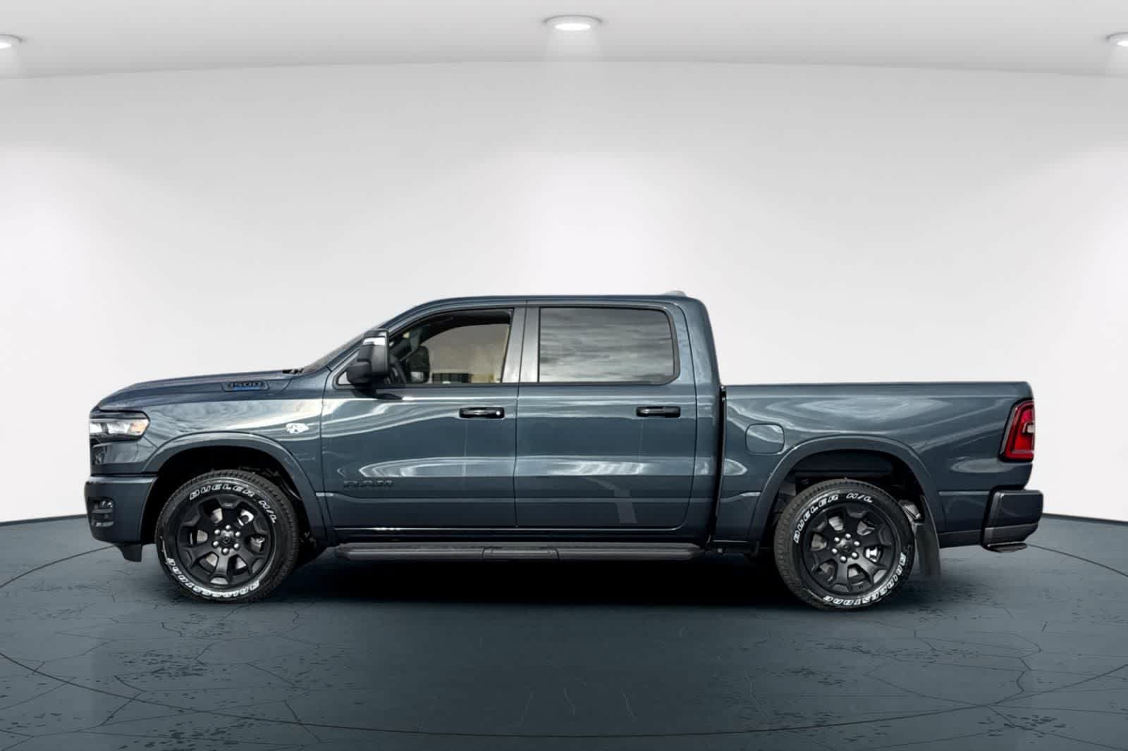 Thumbnail: 2026 RAM 1500 - 9