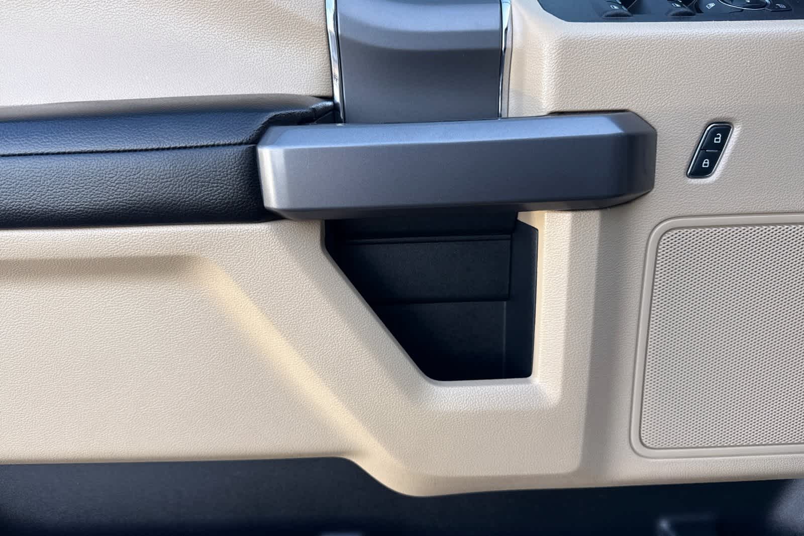 Thumbnail: 2019 Ford F-150 - 12