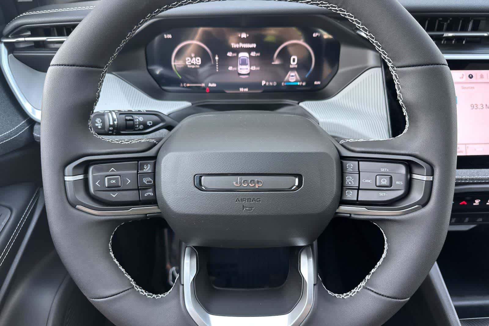Thumbnail: 2026 Jeep Cherokee - 25