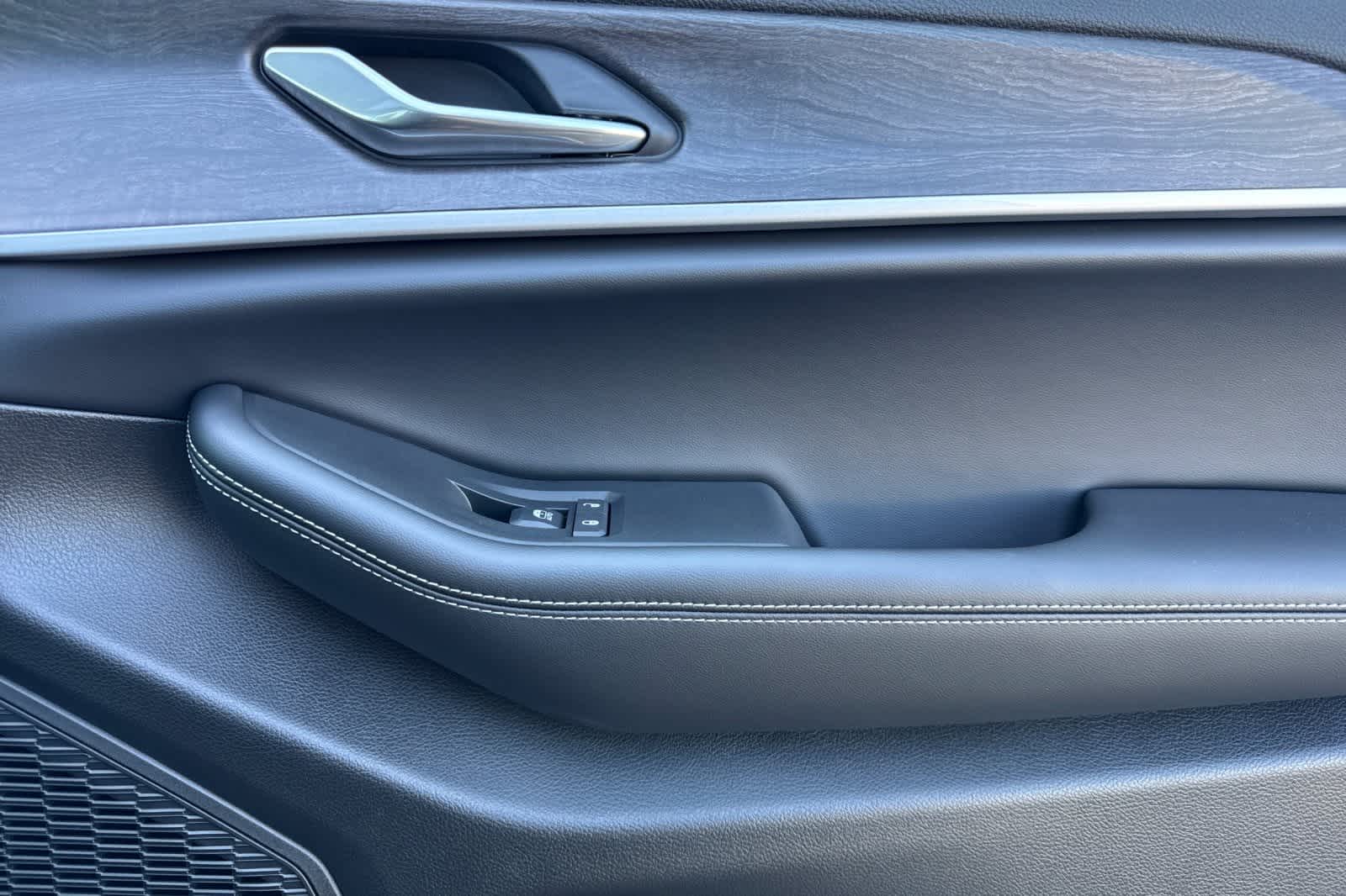 Thumbnail: 2025 Jeep Grand Cherokee - 19