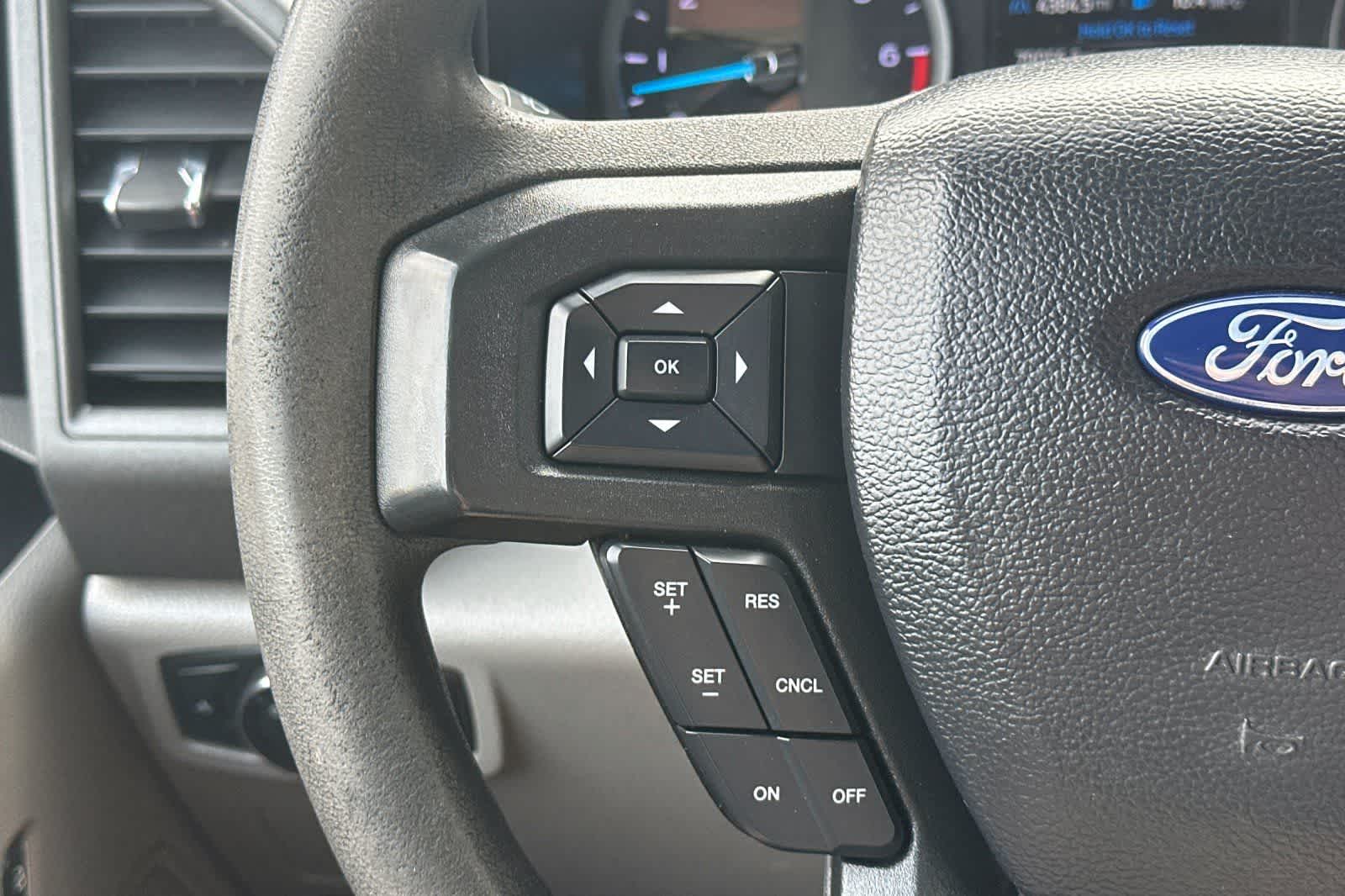 Thumbnail: 2020 Ford F-250 - 23