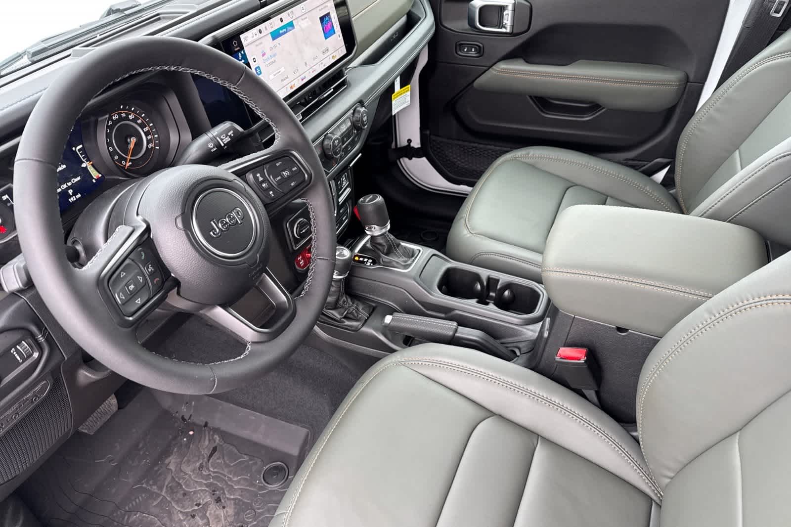 Thumbnail: 2026 Jeep Gladiator - 11