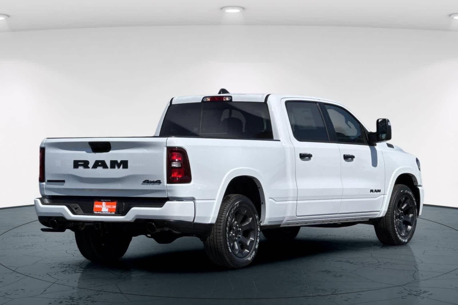 Thumbnail: 2025 RAM 1500 - 2