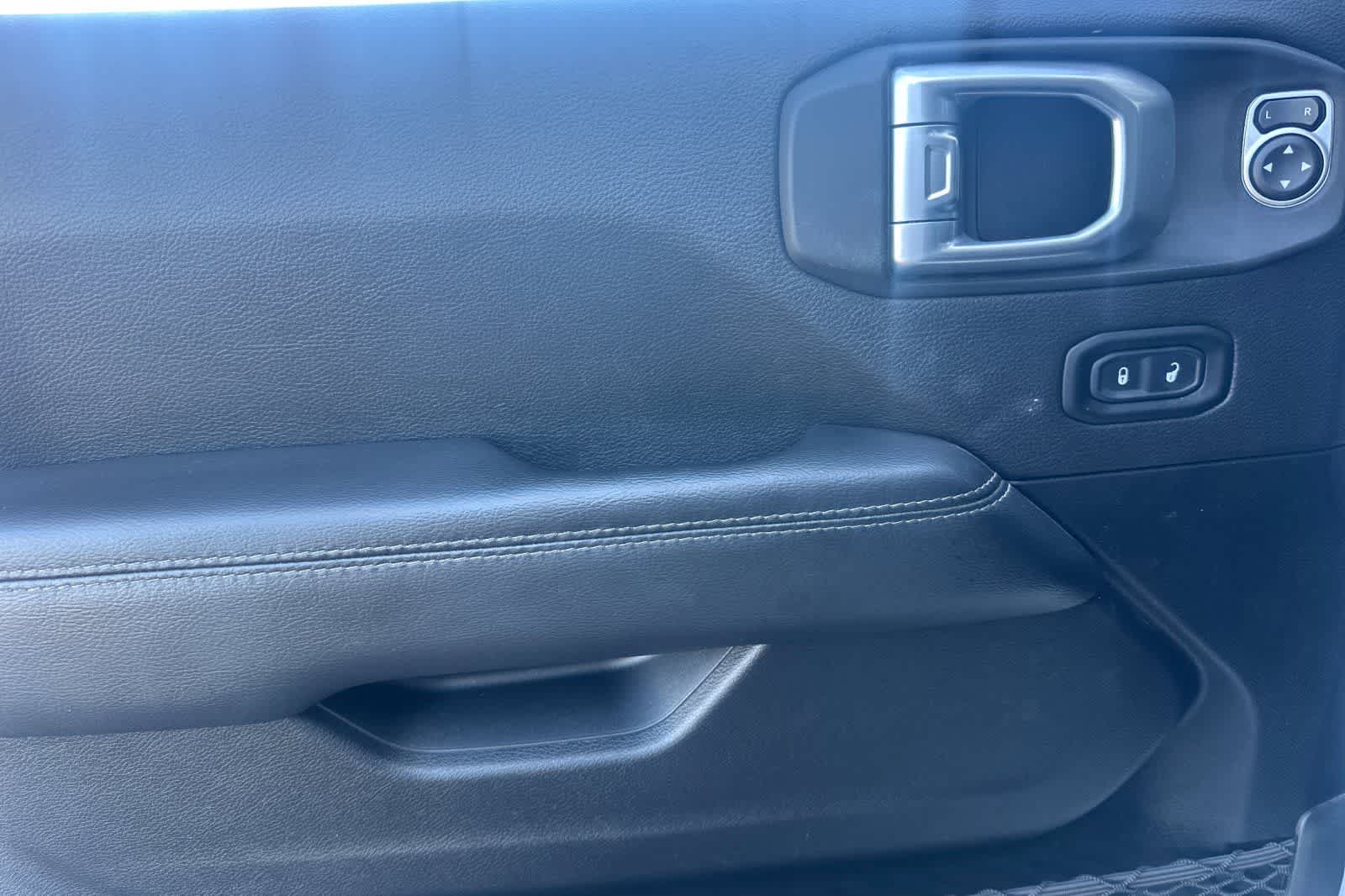 Thumbnail: 2020 Jeep Wrangler - 12