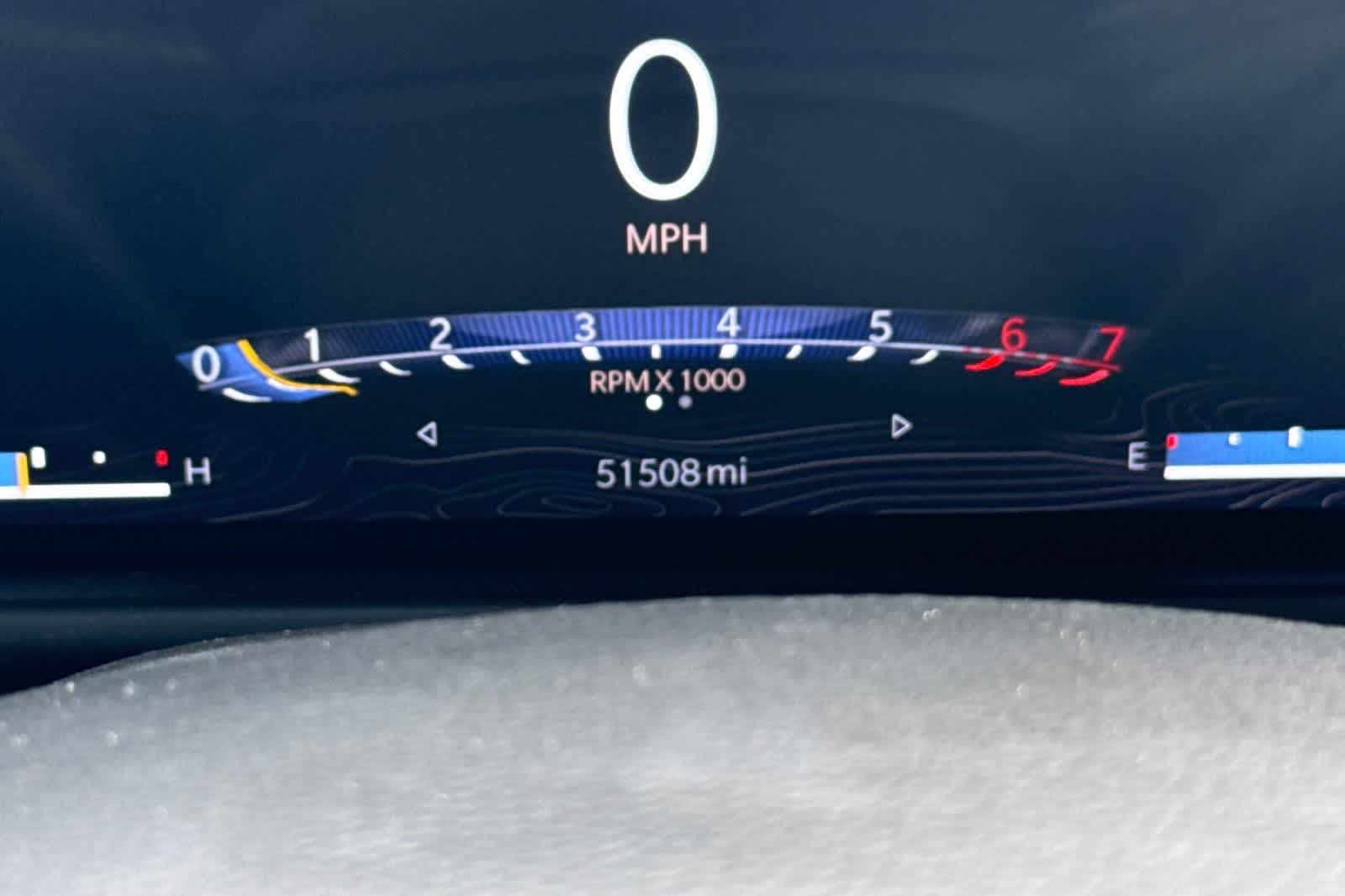 Thumbnail: 2022 Jeep Wagoneer - 31