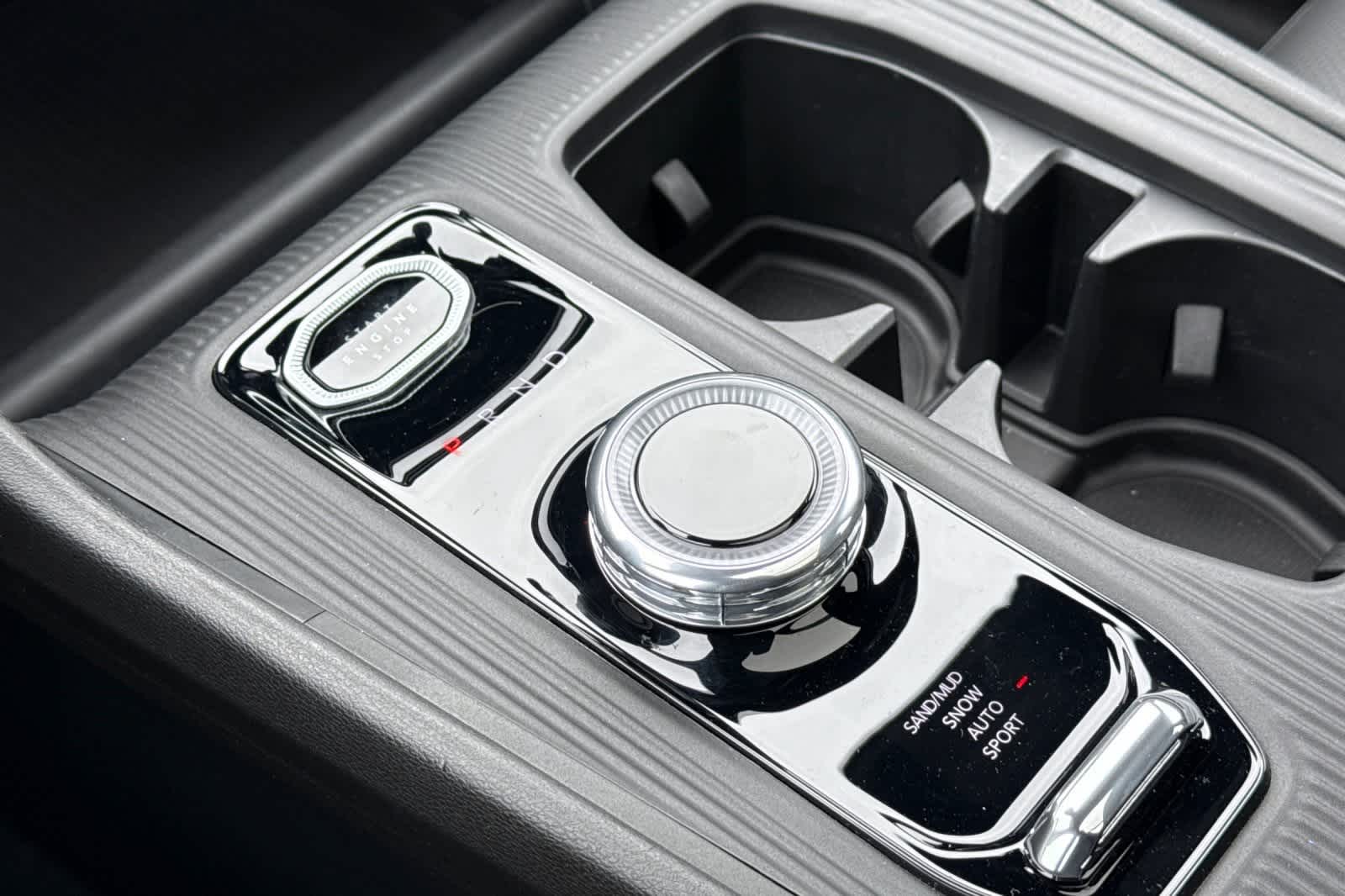 Thumbnail: 2026 Jeep Cherokee - 24