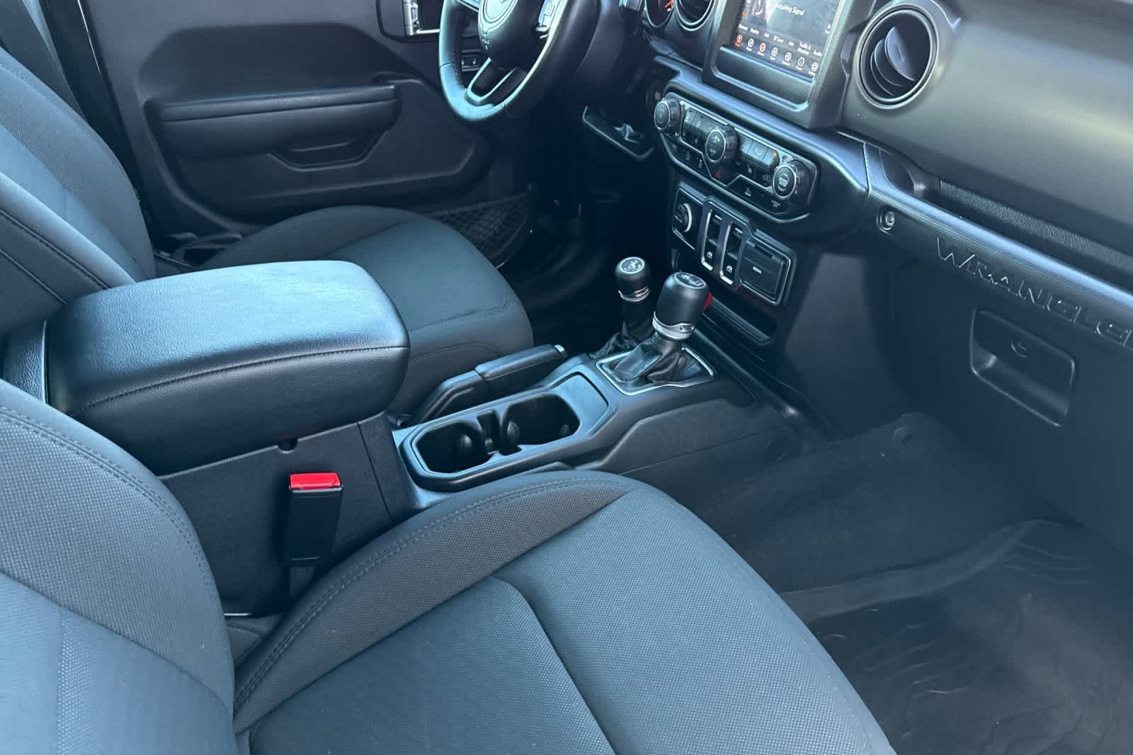 Thumbnail: 2023 Jeep Wrangler - 17