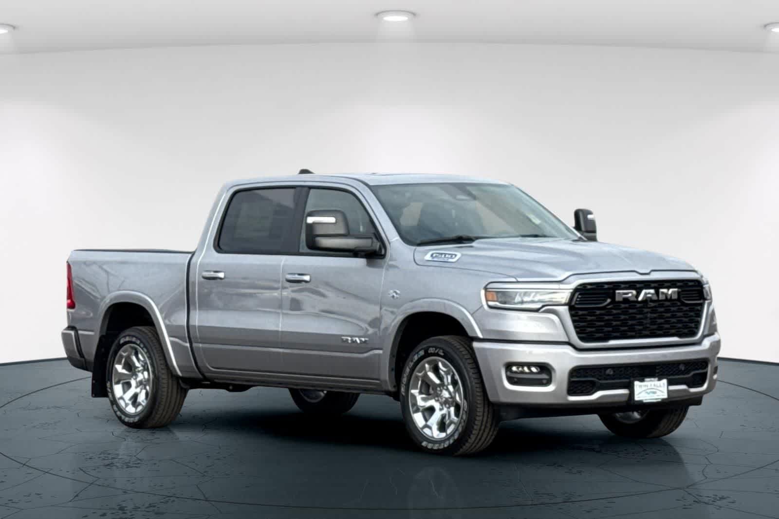 Thumbnail: 2026 RAM 1500 - 5