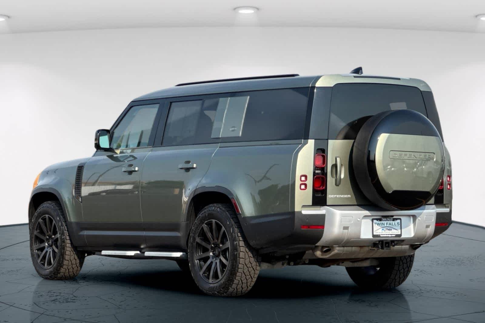 Thumbnail: 2024 Land Rover Defender - 8