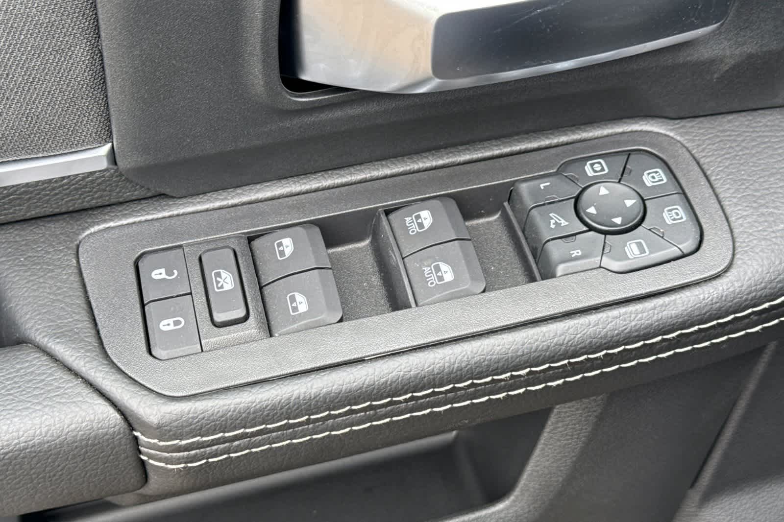 Thumbnail: 2026 RAM 2500 - 13