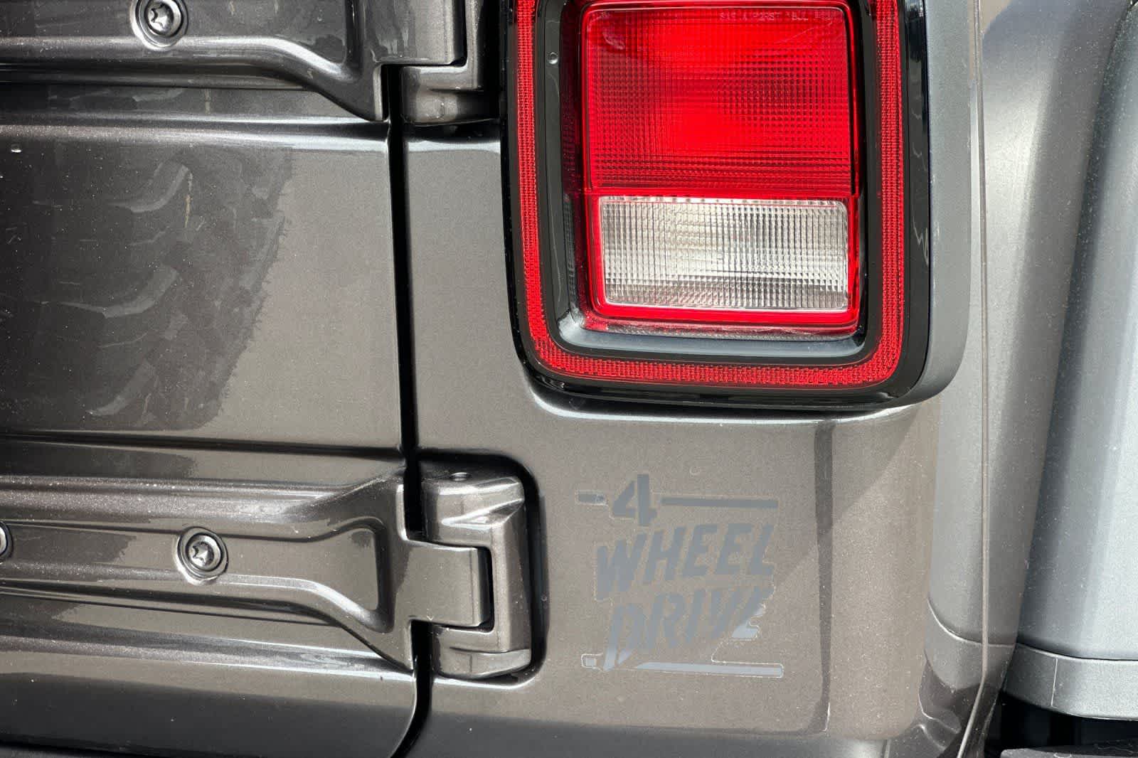 Thumbnail: 2026 Jeep Wrangler - 31