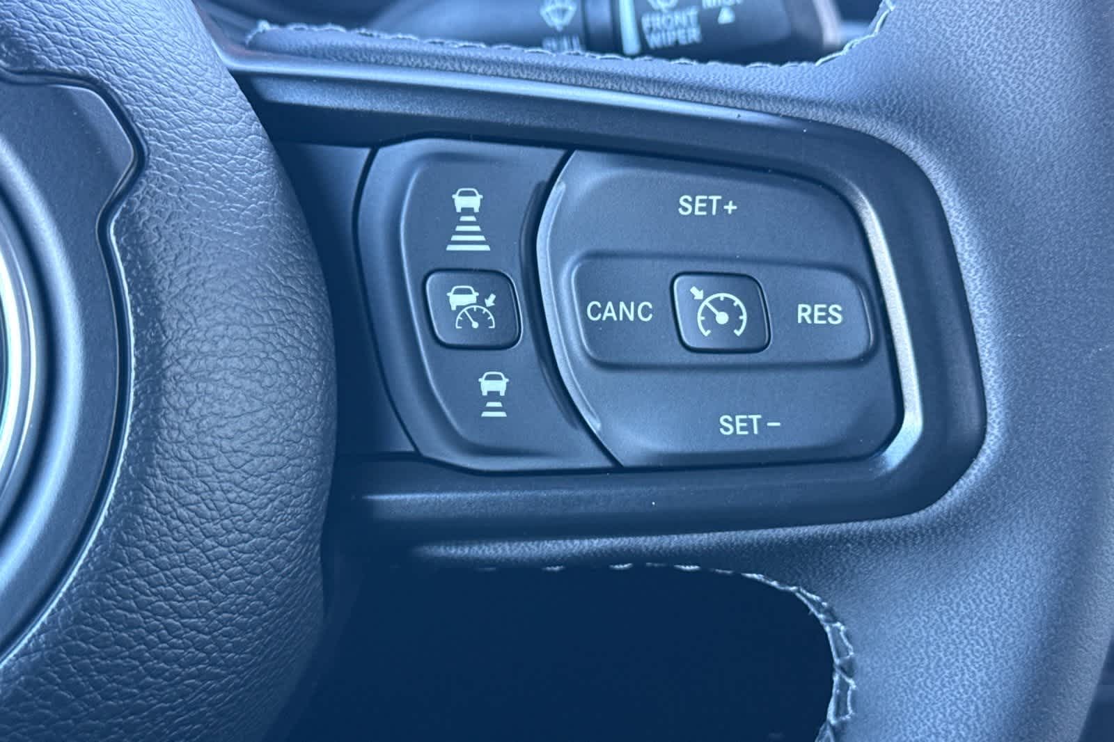 Thumbnail: 2026 Jeep Gladiator - 26