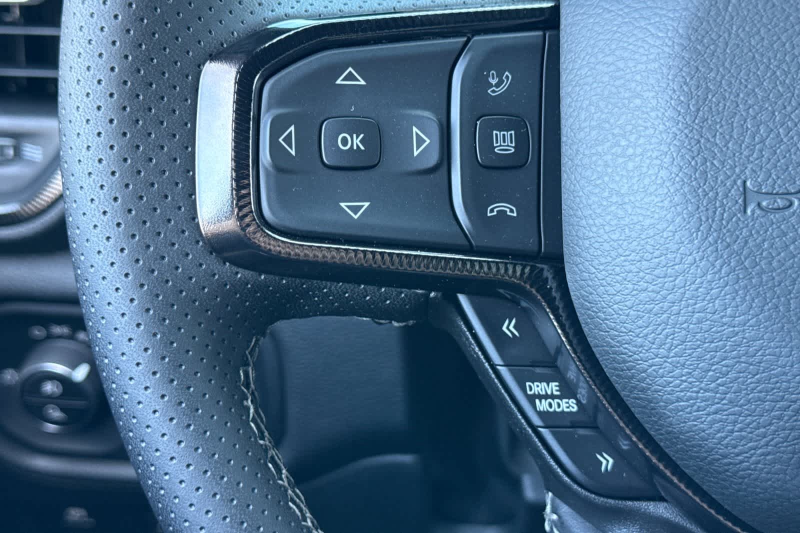 Thumbnail: 2026 RAM 1500 - 26