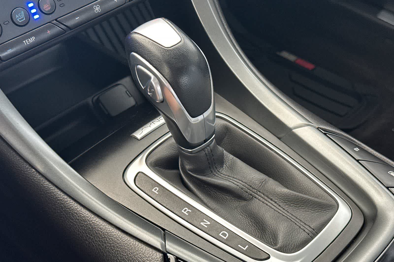 Thumbnail: 2016 Ford Fusion - 23