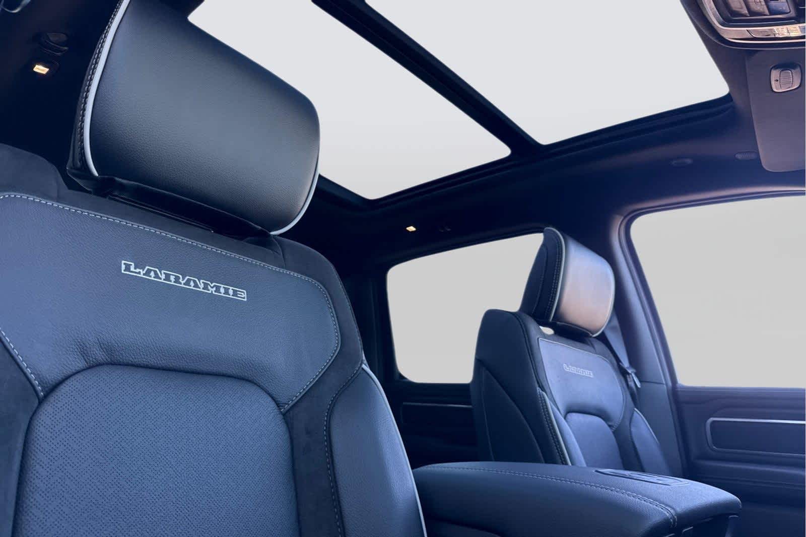 Thumbnail: 2026 RAM 1500 - 17