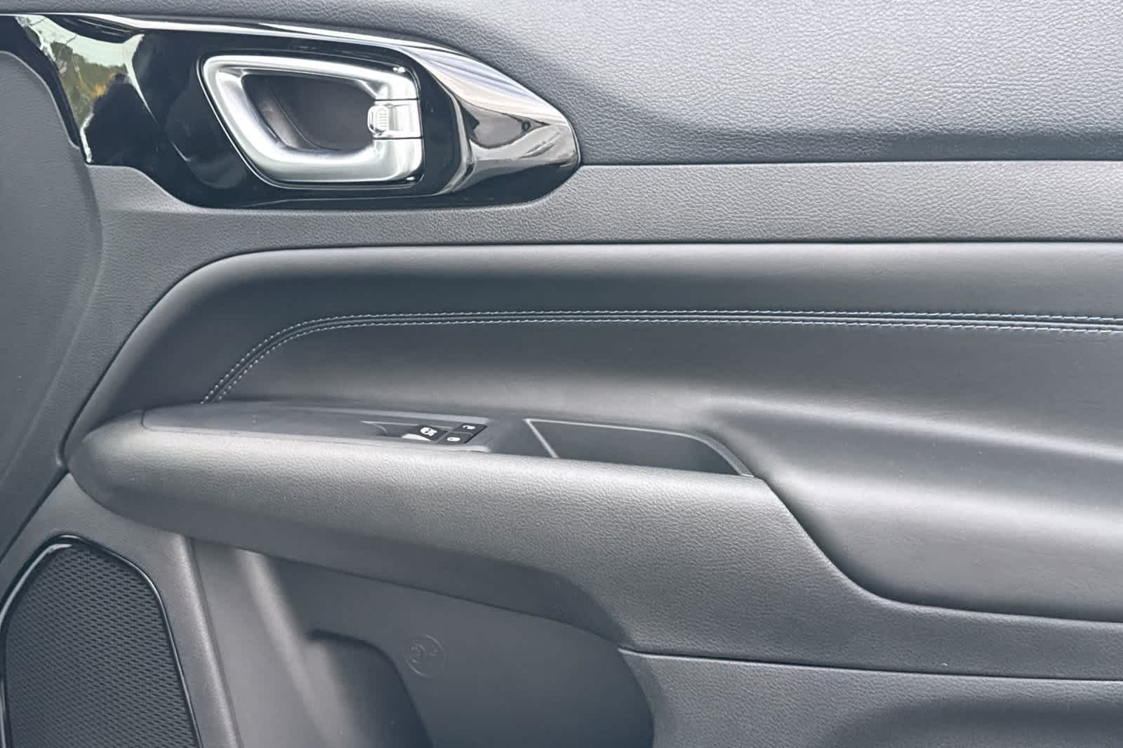 Thumbnail: 2026 Jeep Compass - 19