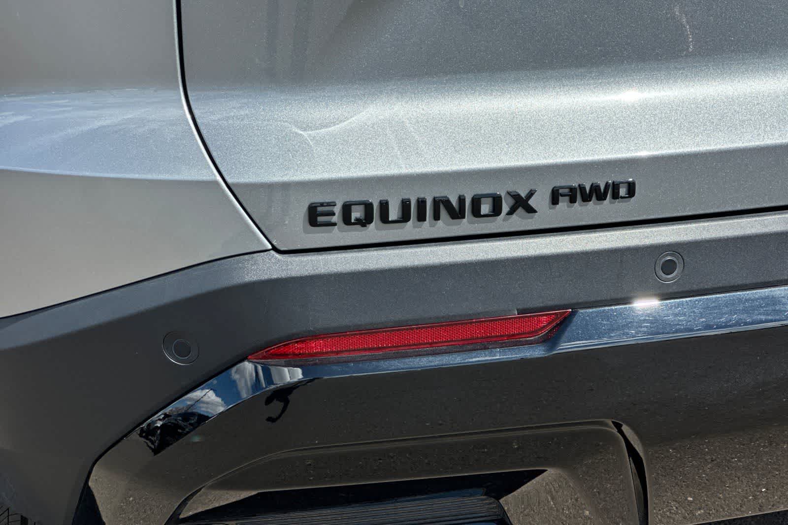 Thumbnail: 2026 Chevrolet Equinox - 32