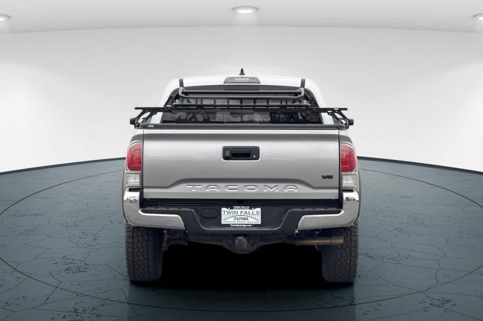 Thumbnail: 2020 Toyota Tacoma - 7