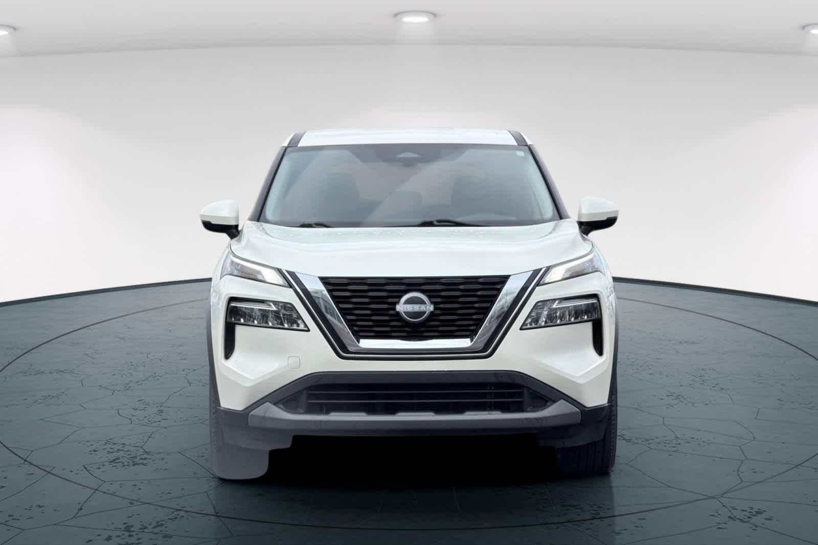 Thumbnail: 2022 Nissan Rogue - 10