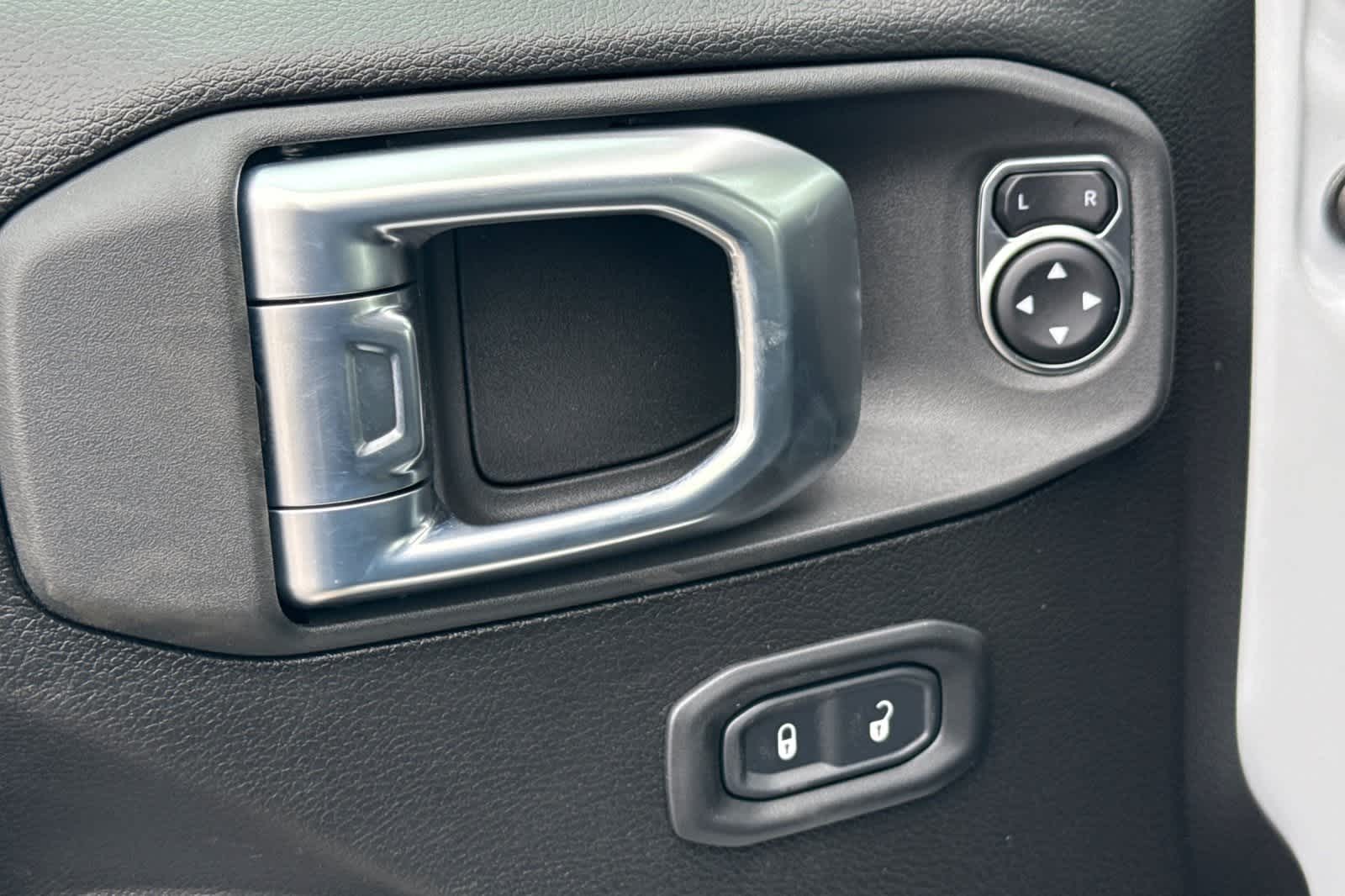 Thumbnail: 2026 Jeep Wrangler - 13