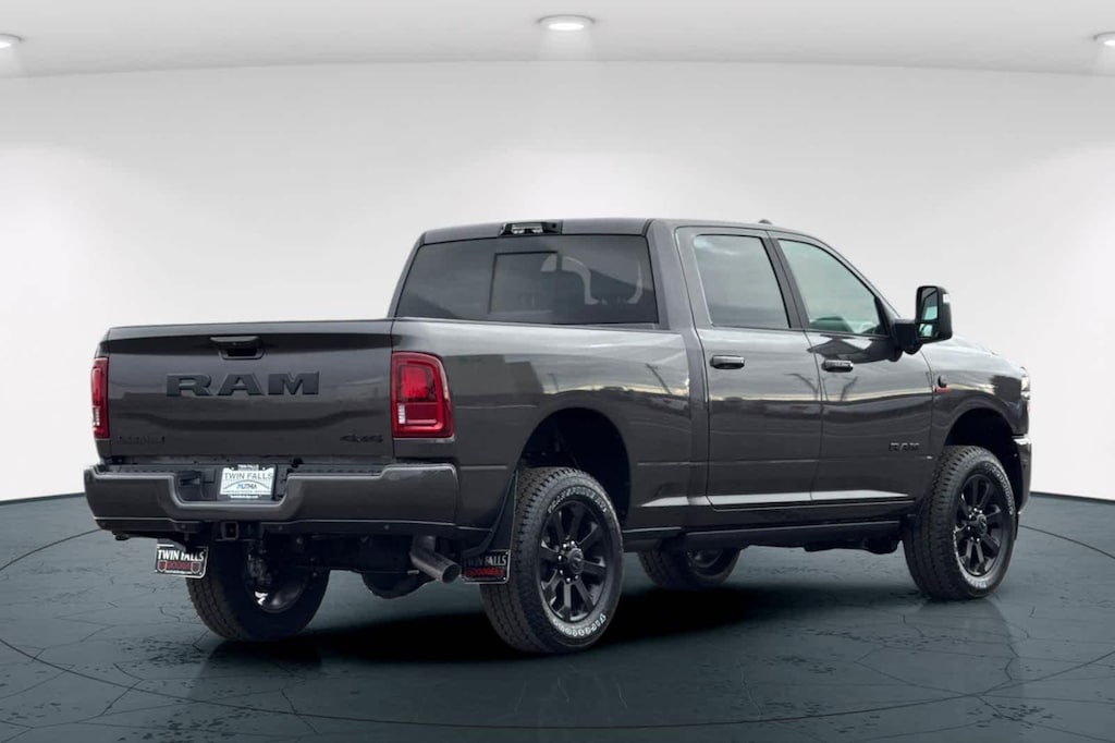 New 2026 Ram 2500 LARAMIE CREW CAB 4X4 6'4 BOX Pickup