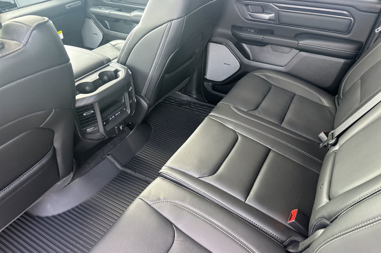 Thumbnail: 2026 RAM 1500 - 4